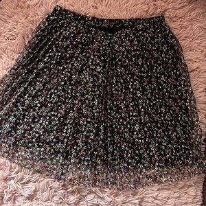Flower pattern skirt